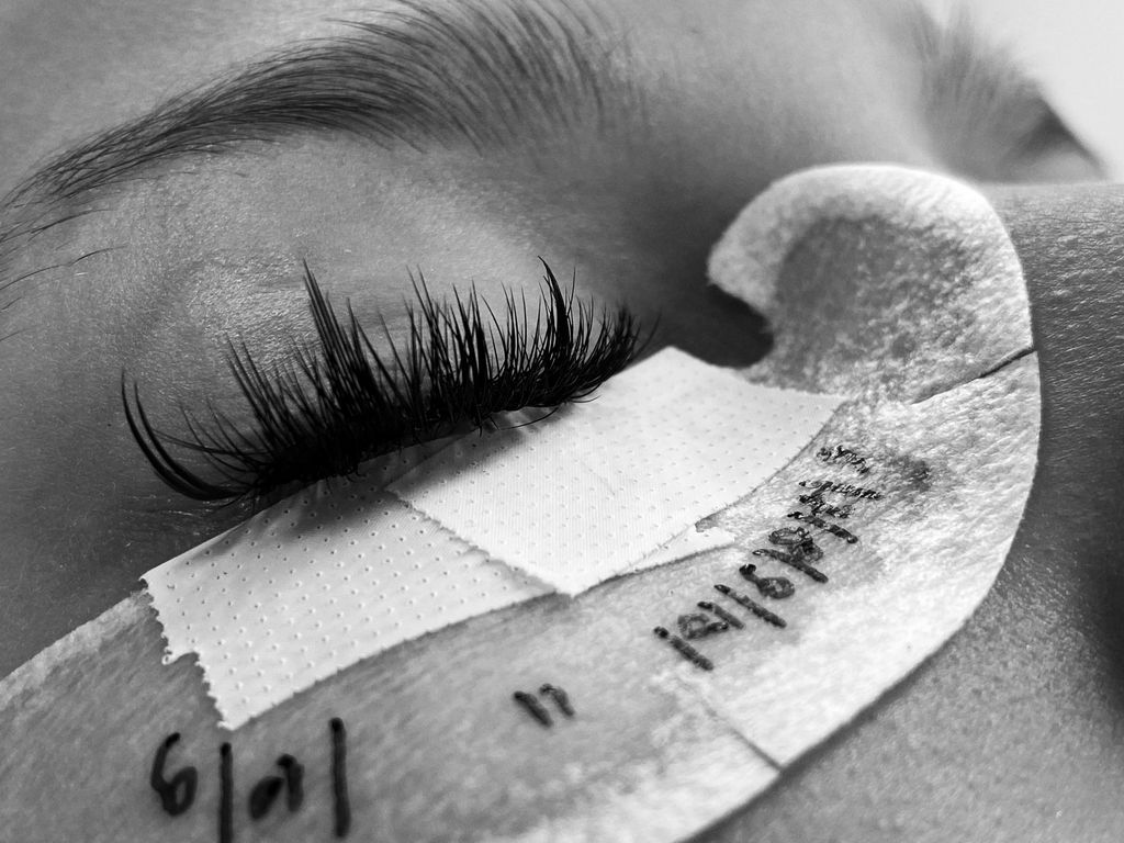Hybrid Lash Extensions