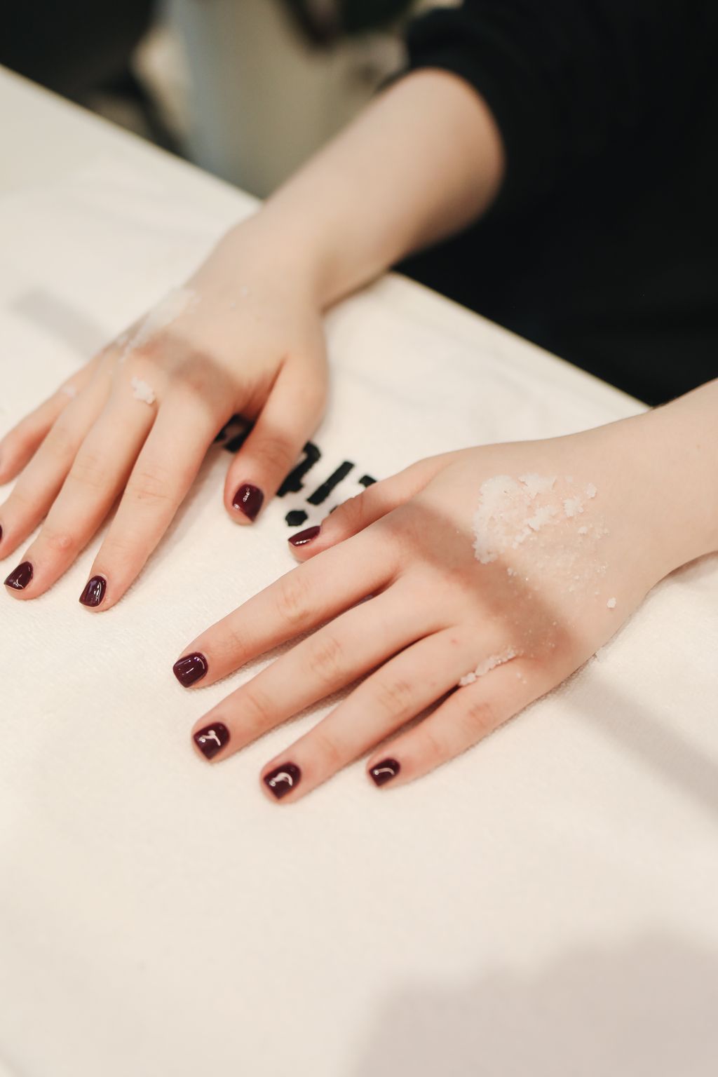 Color Change (Nails)